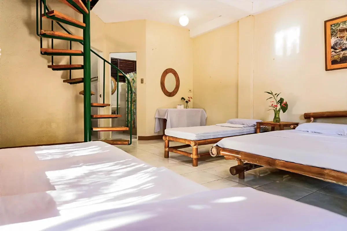 Forest Camp Resort Narra Family Cottage