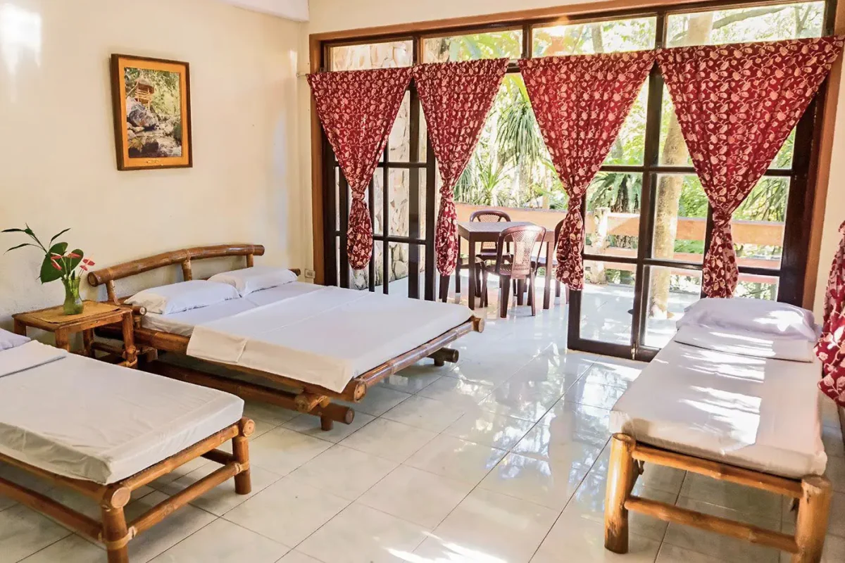 Forest Camp Resort Narra Family Cottage