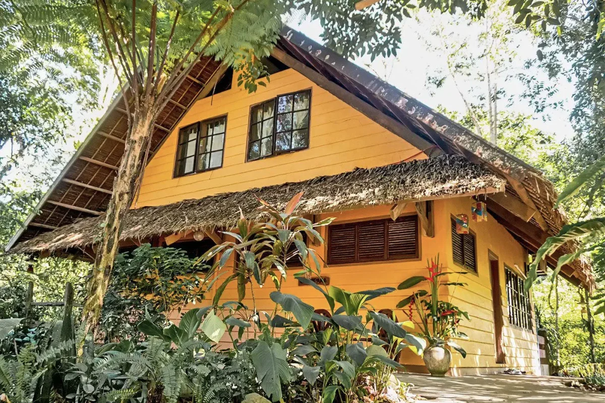 Forest Camp Resort Narra Family Cottage